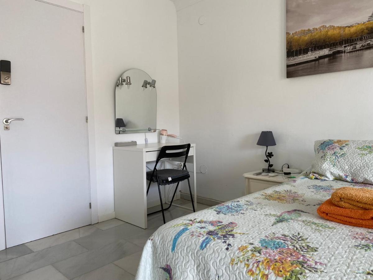 Malaga Centro Habitaciones Privada En Apartamento Compartidos Ngoại thất bức ảnh