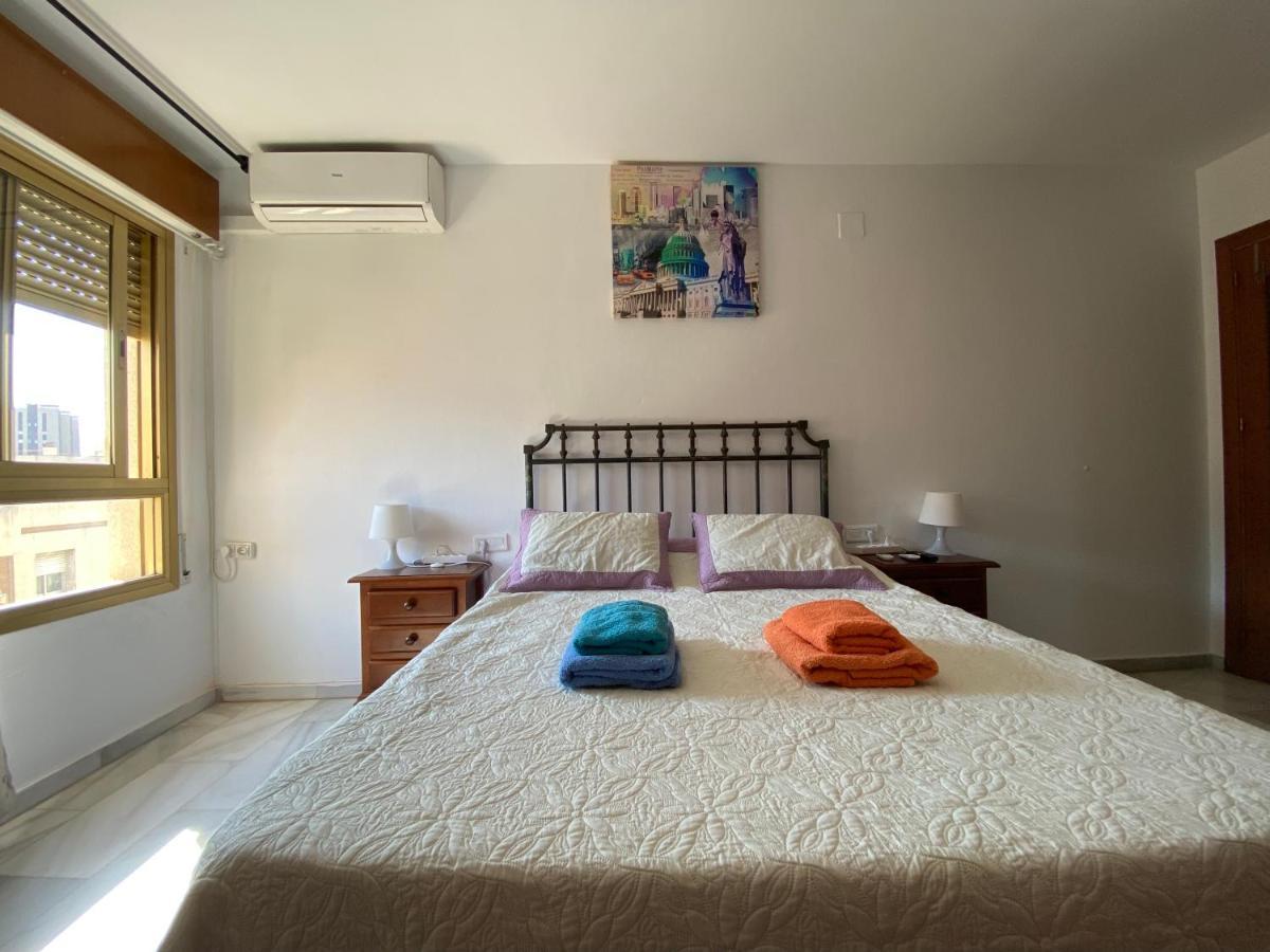 Malaga Centro Habitaciones Privada En Apartamento Compartidos Ngoại thất bức ảnh